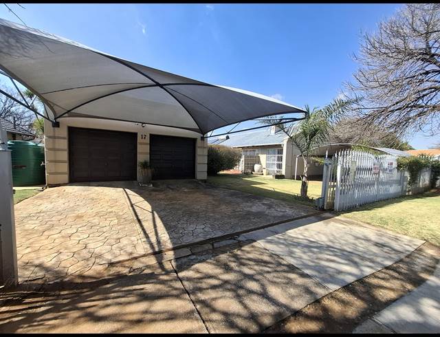 5 BEDROOM HOUSE FOR SALE IN DALPARK PROPER